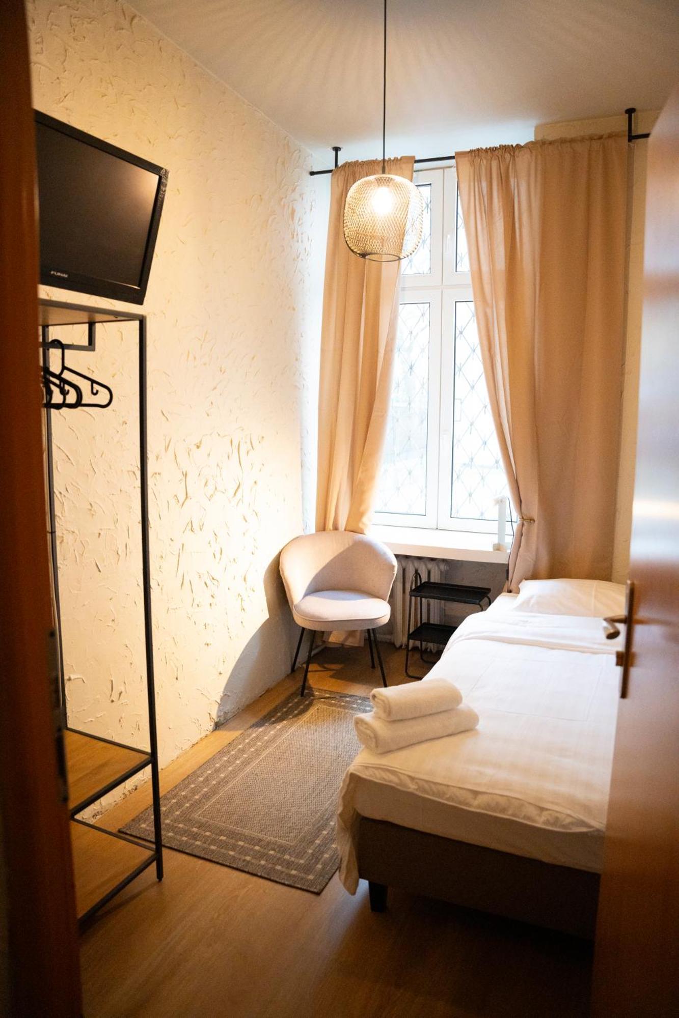 Hotelik Relax H360 Łódź Extérieur photo